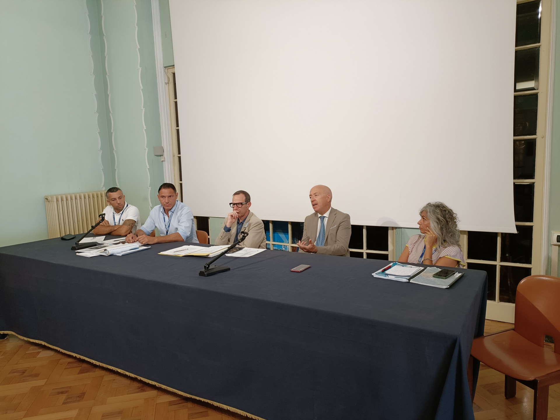 Tavolo ordini professionali (1)