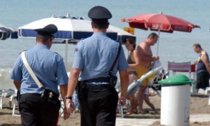 Bimbi avvicinati da un adulto sulle spiagge di Arma. Il Sindaco: "E' vero, ma è già stato fermato dai Carabinieri"