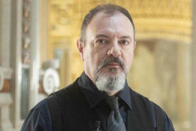 Mistero e noir a Villa Nobel: l’11 giugno appuntamento  con il maestro del giallo italiano Carlo Lucarelli