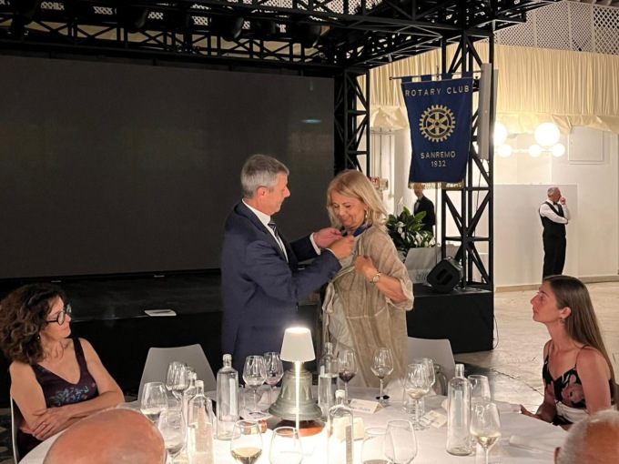 Passaggio di consegne al Rotary Club: Stefania Sandra nuova presidente