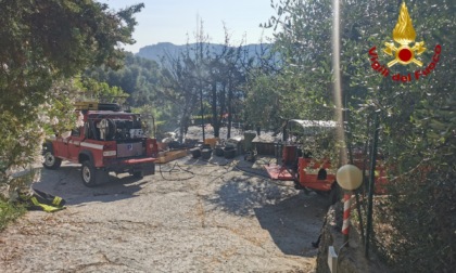 Brucia il dehor di una abitazione a Ventimiglia