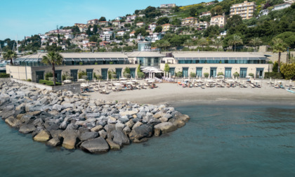 La rassegna "Due parole in riva al mare" si sposta...in barca