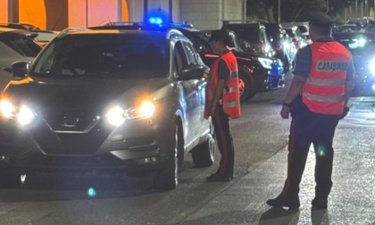 Guida in stato di ebbrezza e furti nei negozi: il fine settimana "caldo" della Riviera