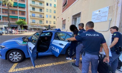 Tenta di rubare liquore e aggredisce vice ispettore