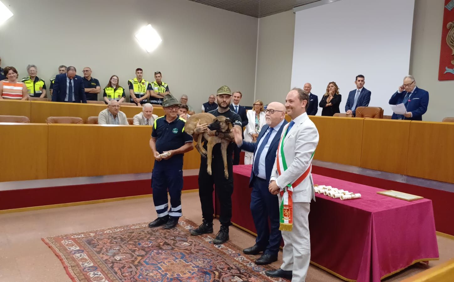 cerimonia soccorritori allen bernard ganao bimbo scomparso latte ventimiglia comune 16 luglio 2025 _06