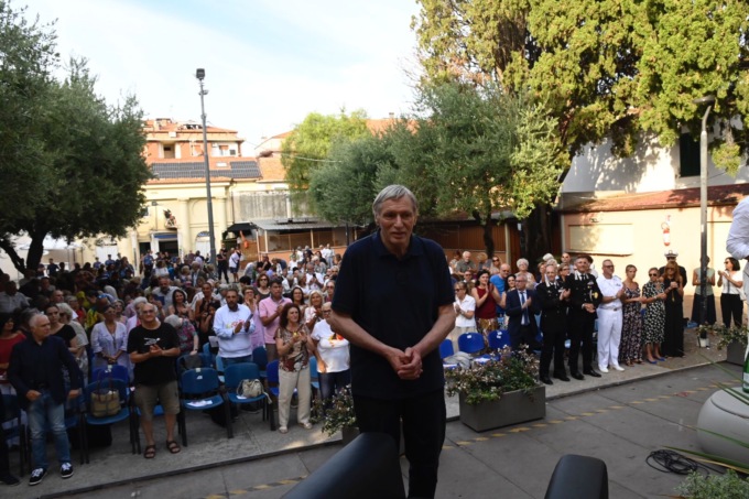 Il fondatore di “Libera” Don Ciotti a Diano Marina: “Questo è un territorio dove la presenza della Mafia è notevole”