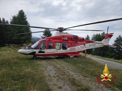 Soccorsi mobilitati per un fungaiolo ferito dopo una caduta nel bosco