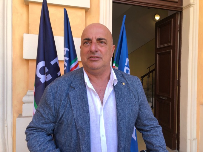 Berrino: “Nessuna dietrologia in successo elettorale centrodestra, 5stelle si informino”