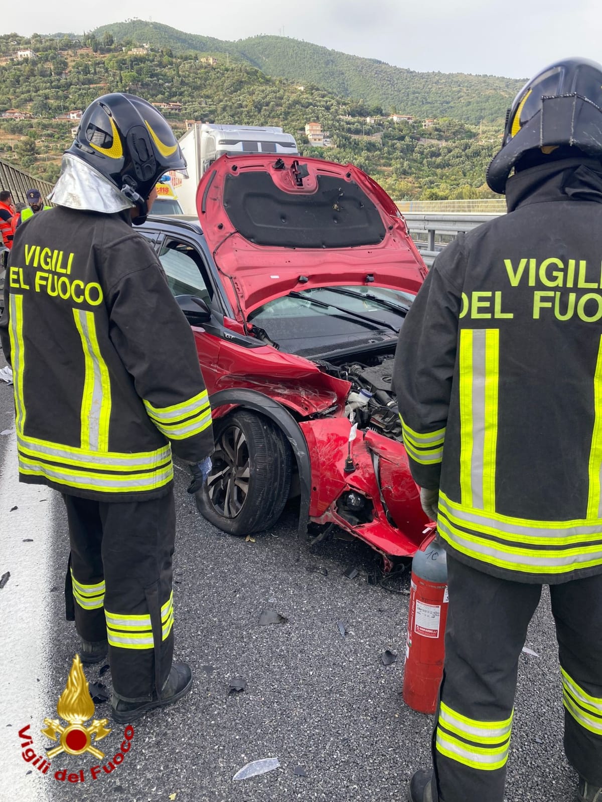 incidente stradale autofiori autostrada a10 vigili del fuoco_03