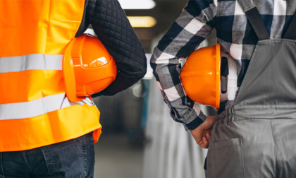 Come scegliere la migliore lavanderia industriale per il lavaggio di abiti da lavoro