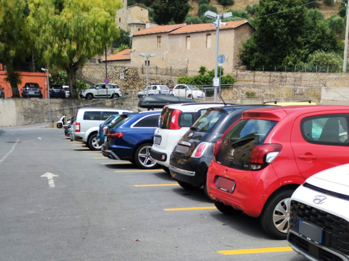 Taggia, cartellini per i parcheggi dei residenti: ritiro a partire dal 14 luglio