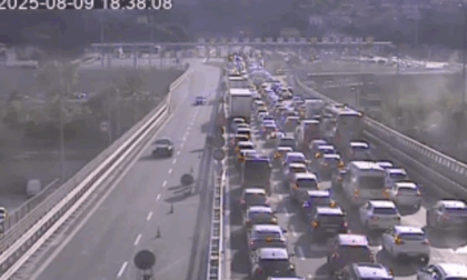 Coda chilometrica tra Bordighera e la barriera di Ventimiglia dell'A10