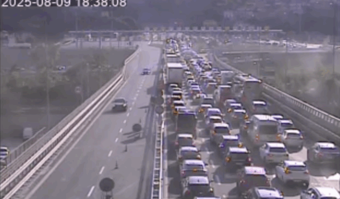 Coda chilometrica tra Bordighera e la barriera di Ventimiglia dell’A10