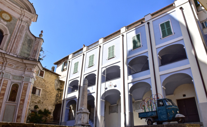 “Naviganti e Sognatori” per un sabato sera di musica e magia a Vallebona