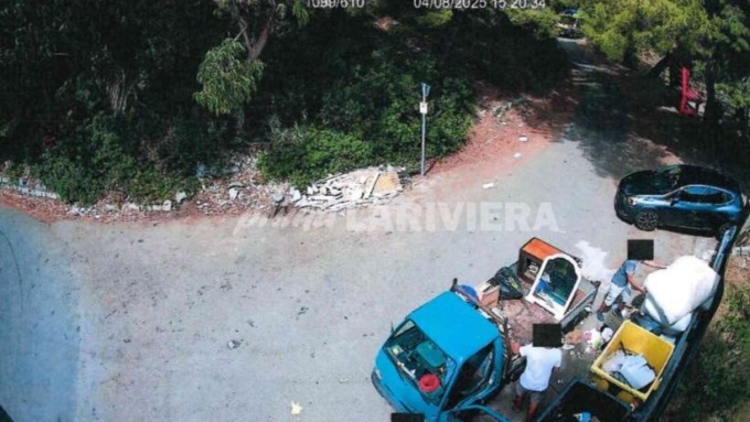 Discariche abusive, raffica di sanzioni a Ventimiglia grazie alle telecamere