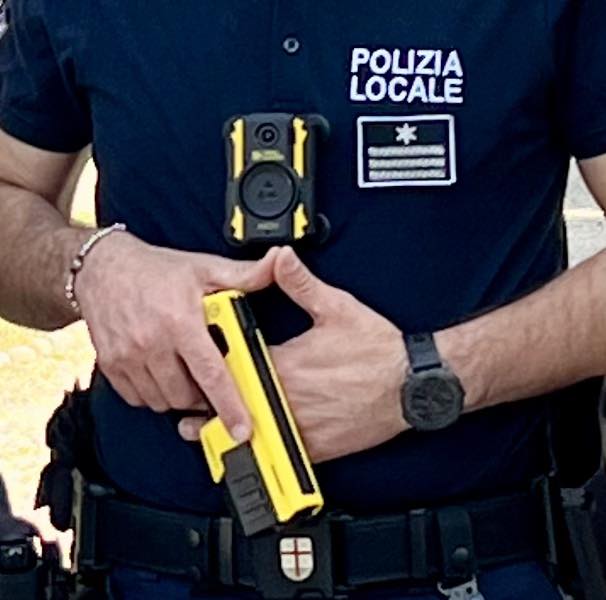 Taser a Ventimiglia, il sindaco Di Muro: “Non arretreremo”