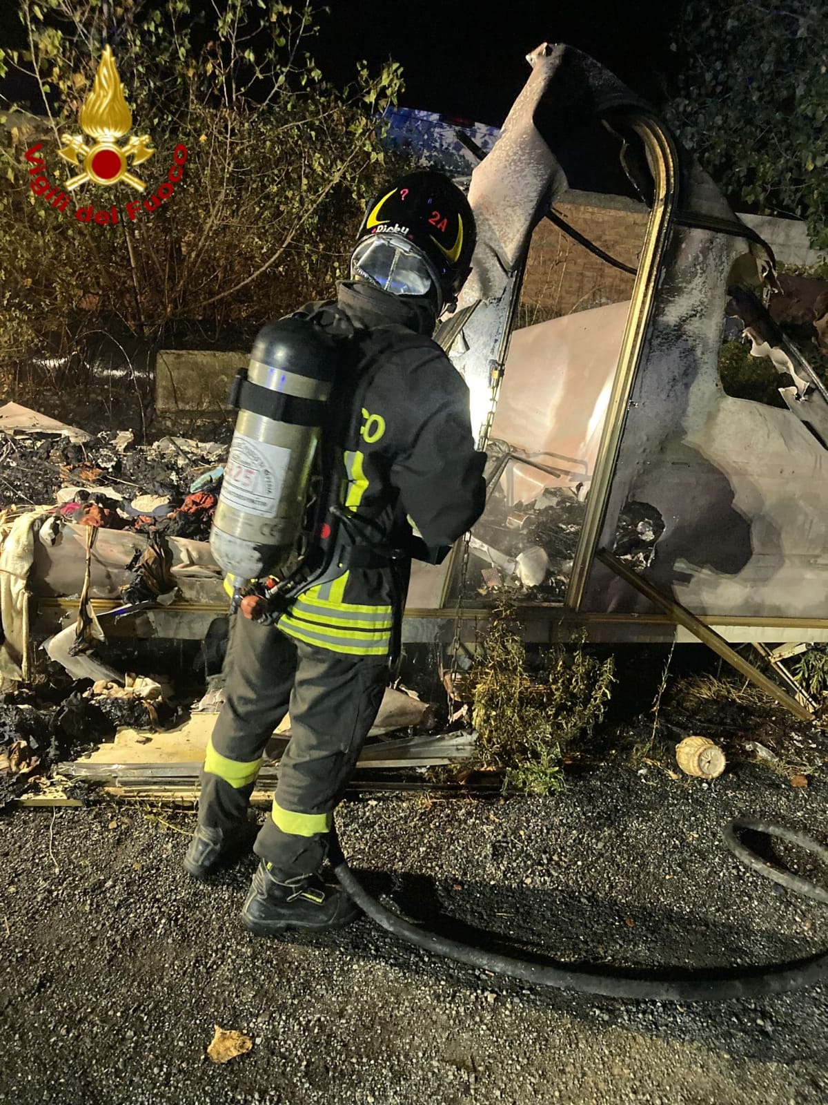 camper incendio ex caserme revelli taggia_02