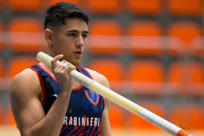 Assoluti di salto con l’asta, il sanremese Matteo Oliveri è Campione Italiano
