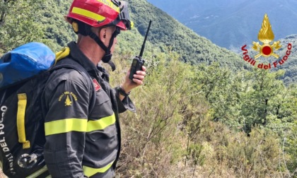 Ciclista caduto in zona impervia recuperato dall'elisoccorso