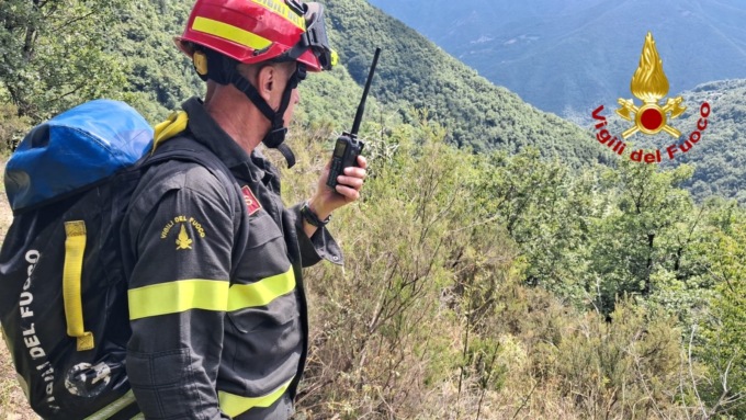 Ciclista caduto in zona impervia recuperato dall’elisoccorso