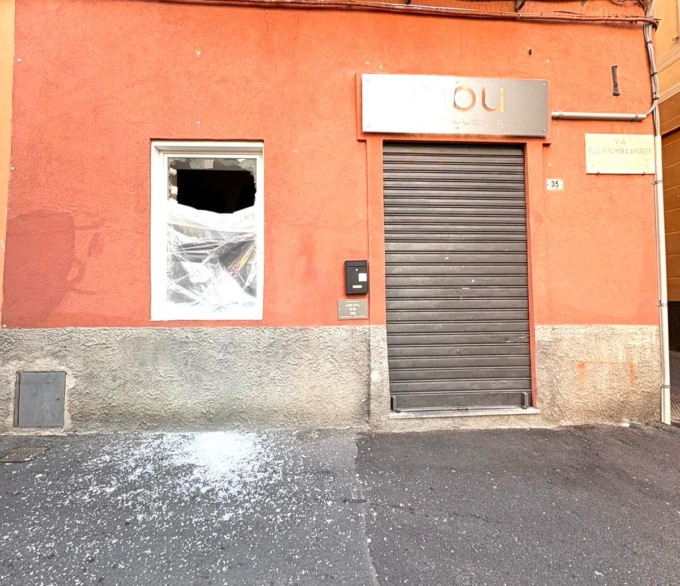 Furto con spaccata in pasticceria a Imperia