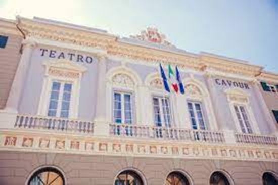 Al Teatro Cavour “Breve storia della letteratura mondiale”