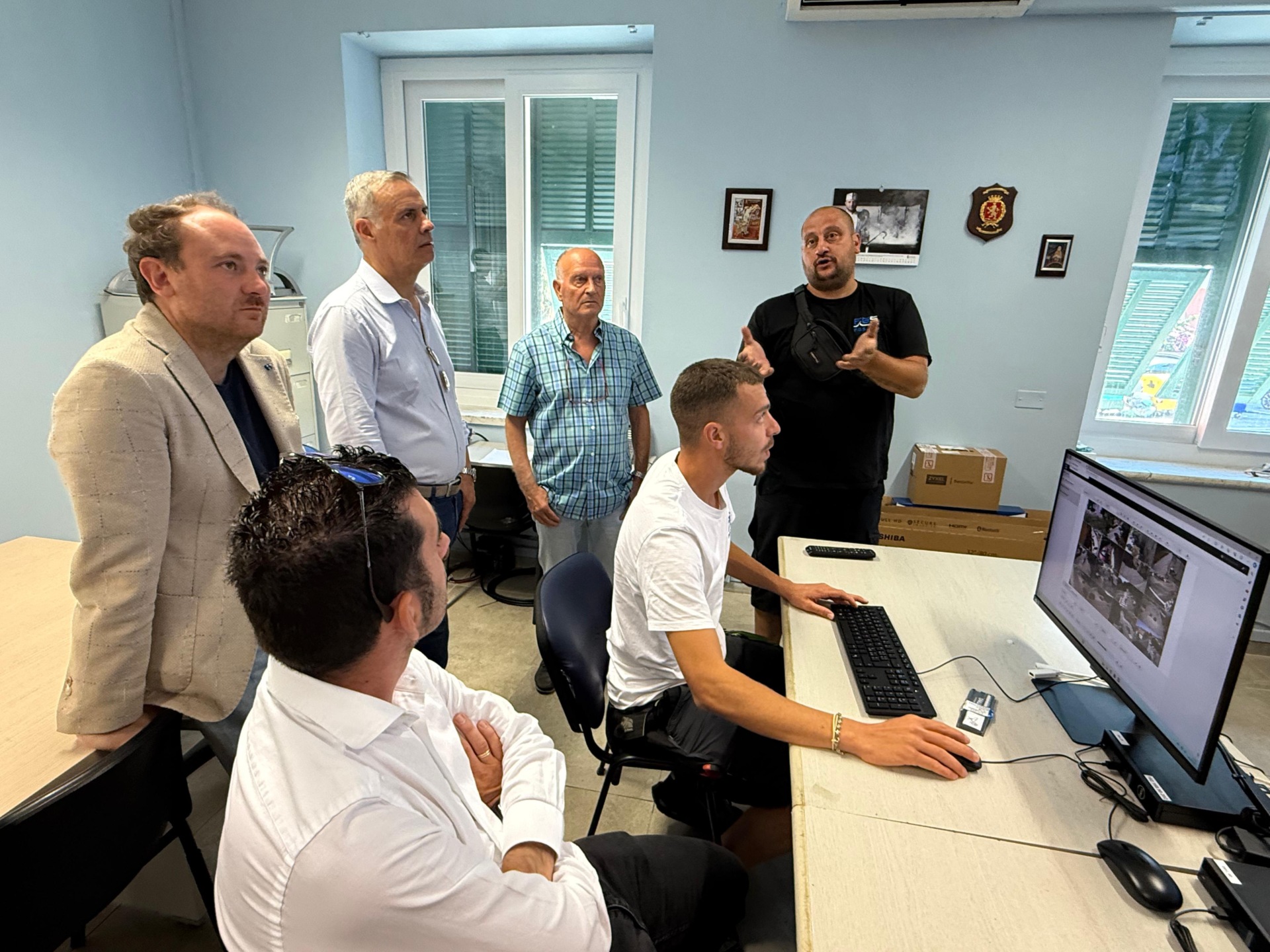 telecamere centrale operativa sistema di videosorveglianza ventimiglia_07