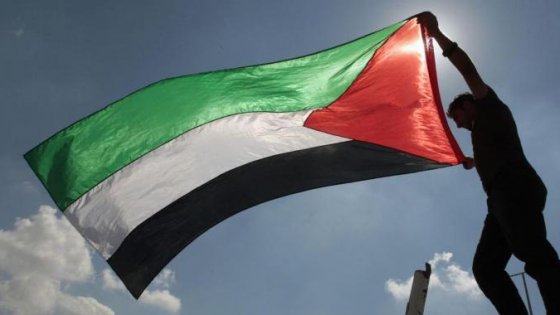 La proposta da Ventimiglia: esporre la bandiera palestinese su tutti i comuni