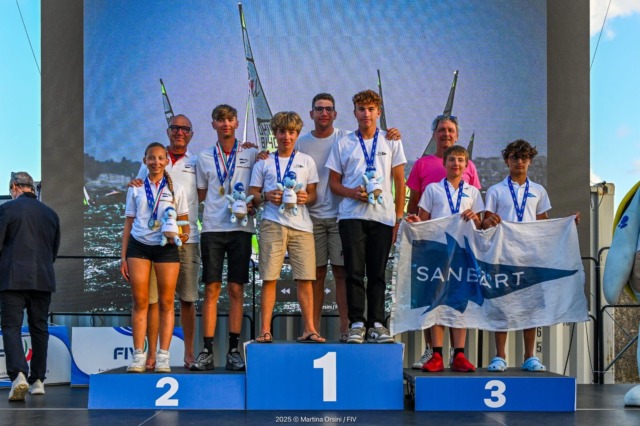 Medaglia di bronzo per il Sanbàrt al Campionato Italiano RS Feva 2025