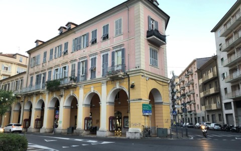 Gravissimo bimbo caduto dal terrazzo a Imperia