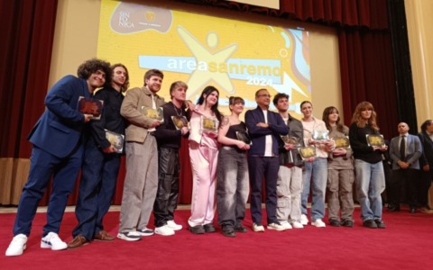 Ecco il regolamento per selezionare le Nuove Proposte. Due arrivano direttamente da Area Sanremo