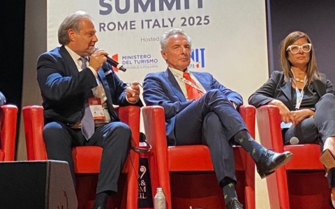 L’assessore Lombardi al Global Summit  WTTC di Roma: “La Liguria ha deciso di puntare su cicloturismo, webcam ed eventi natalizi”