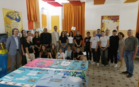 Settimana dell’Educazione Civica, Fellegara e Marenco visitano la mostra alla Pascoli