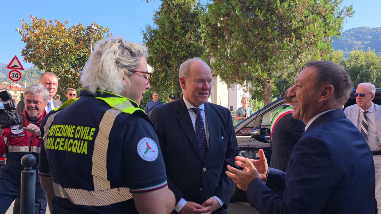 Dolceacqua festeggia i 40 anni della Protezione Civile con il Principe Alberto II di Monaco