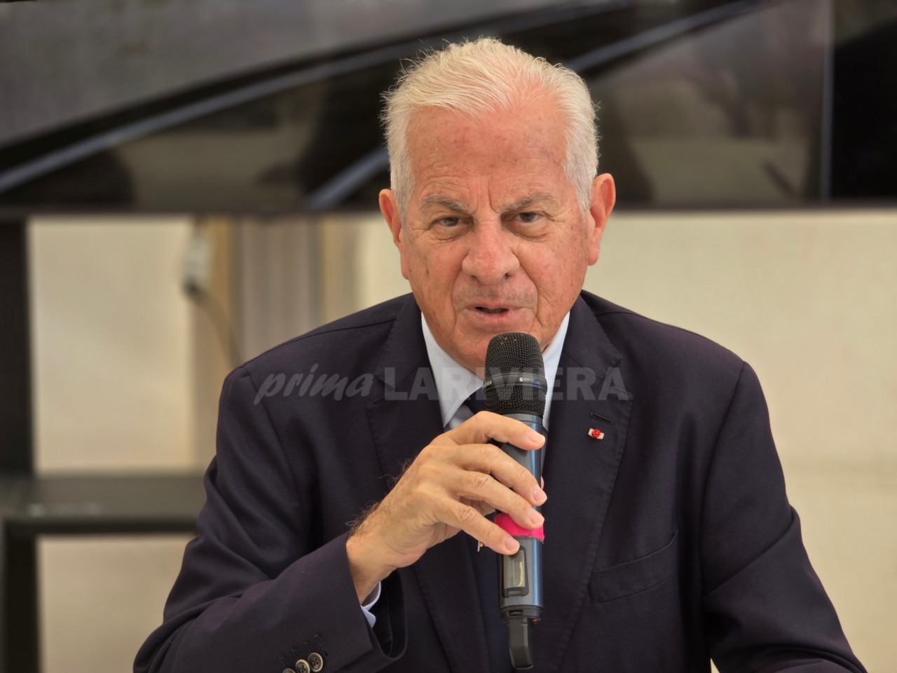Il sindaco di Imperia ed ex ministro Claudio Scajola è rientrato in Forza Italia