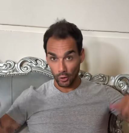 Fognini debutta a Ballando con le Stelle: “Ragazzi, ho bisogno di voi”