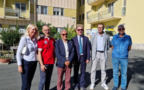 Un giardino terapeutico a Casa Serena