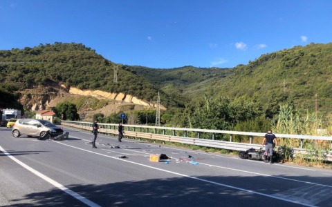 Scontro auto-scooter: un ferito in codice rosso