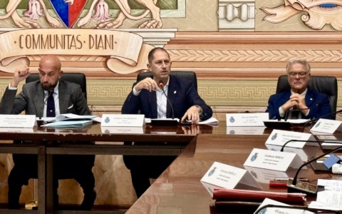 Consiglio Comunale su Bilancio, Capodanno, GM e cimiteri