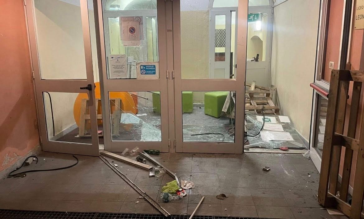 Solidarietà di Generazione Sanremo agli studenti del Liceo Da Vinci di Genova