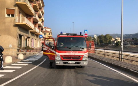 Fuga di gas sull’Argine Destro: tre palazzine evacuate
