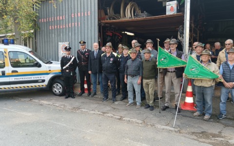 Protezione Civile di Ospedaletti regala un mezzo agli Alpini. “in memoria di Gilberto Chiappa”