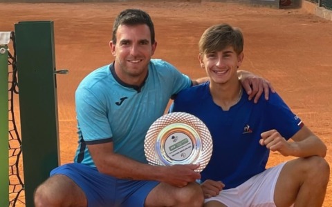 Matteo Arnaldi si separa dallo storico coach Petrone