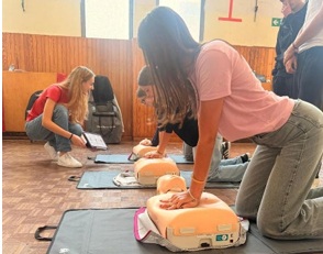 Oltre 1200 studenti e 200 formatori al Teatro Ariston per “Viva Liguria Cardioprotetta”