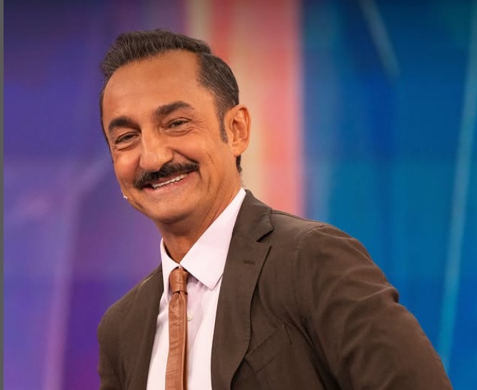 Il ritorno di Nicola Savino al comando del DopoFestival