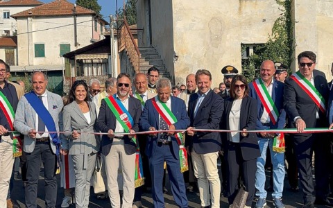Inaugurata nuova strada carrabile e dato il via al cantiere di borgata Aira ad Aquila d’Arroscia