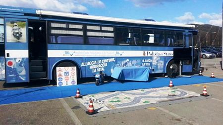 “Andiamo sul sicuro”: educazione stradale per giovani studenti