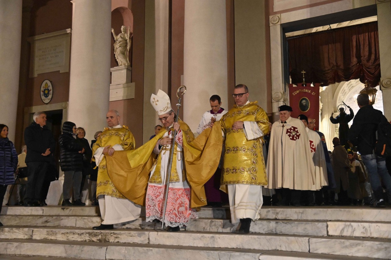 Imperia festeggia San Leonardo, Messa e processione