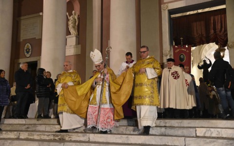 Imperia festeggia San Leonardo, Messa e processione