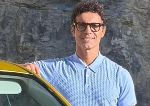 Adriano De Pasquale, un armese nel nuovo spot della Cinquecento: «Mi hanno fatto anche guidare»